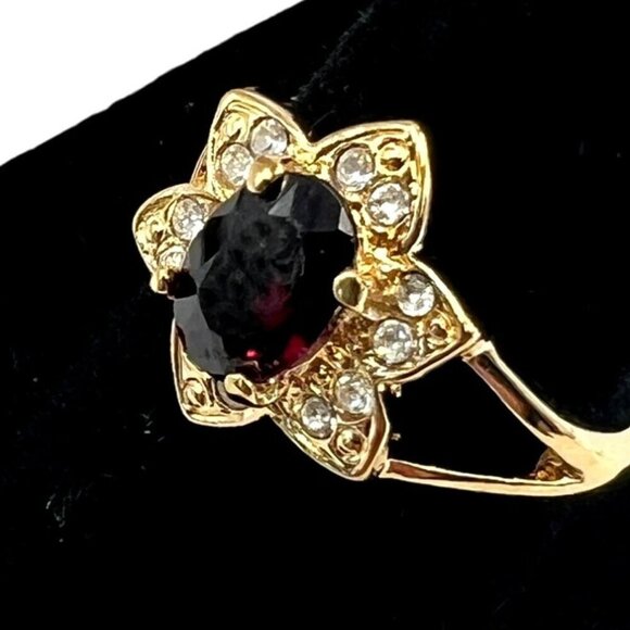 Gold Plated Ring & Bracelet Set With Garnet & Rhinestones.  A22 - Picture 7 of 10